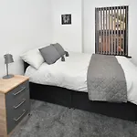 Townhouse @ Princes Road Stoke